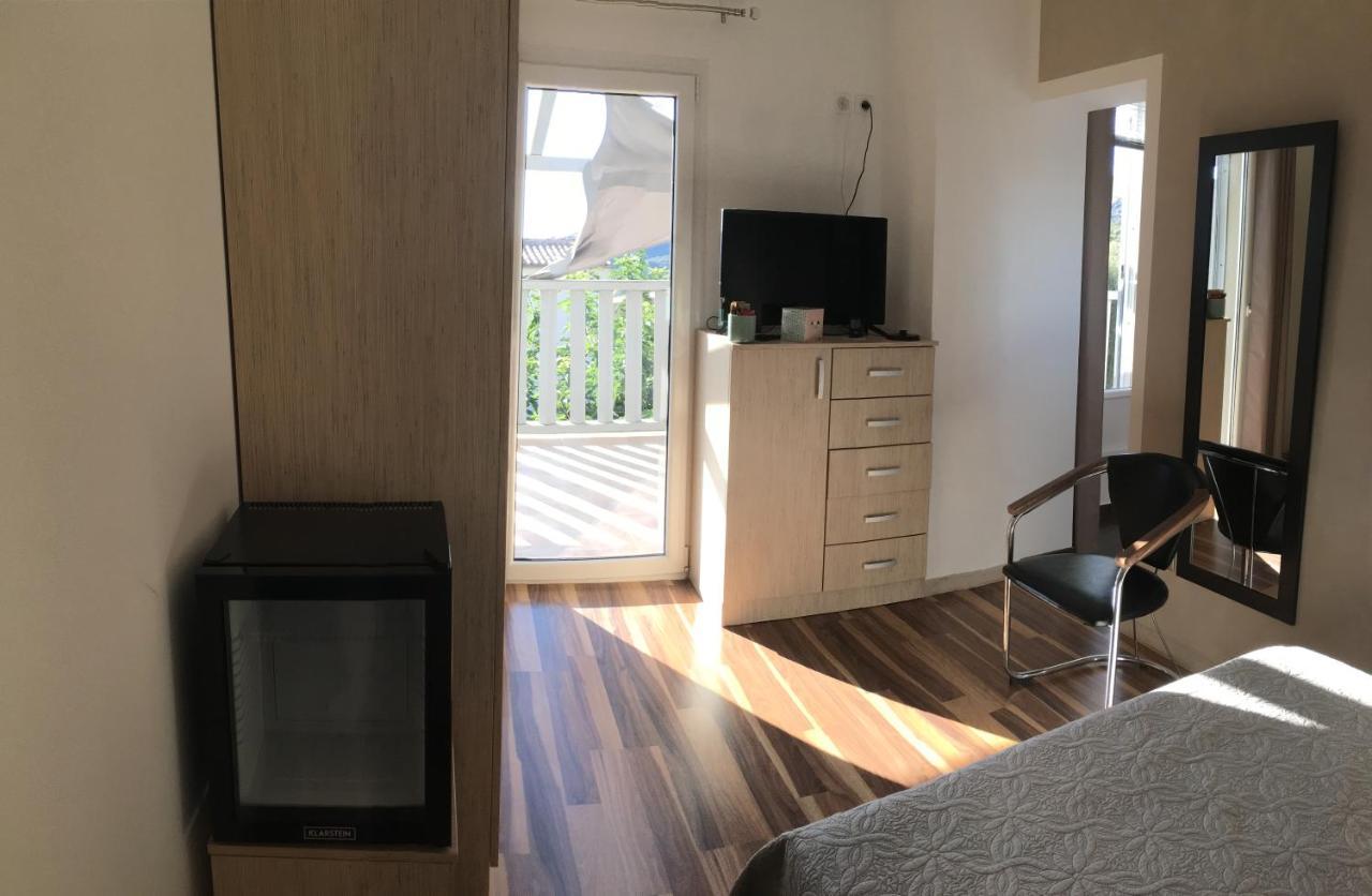 Casa Basgiu, Chambres Avec Balcon Et Table D'Hotes Zilia Luaran gambar