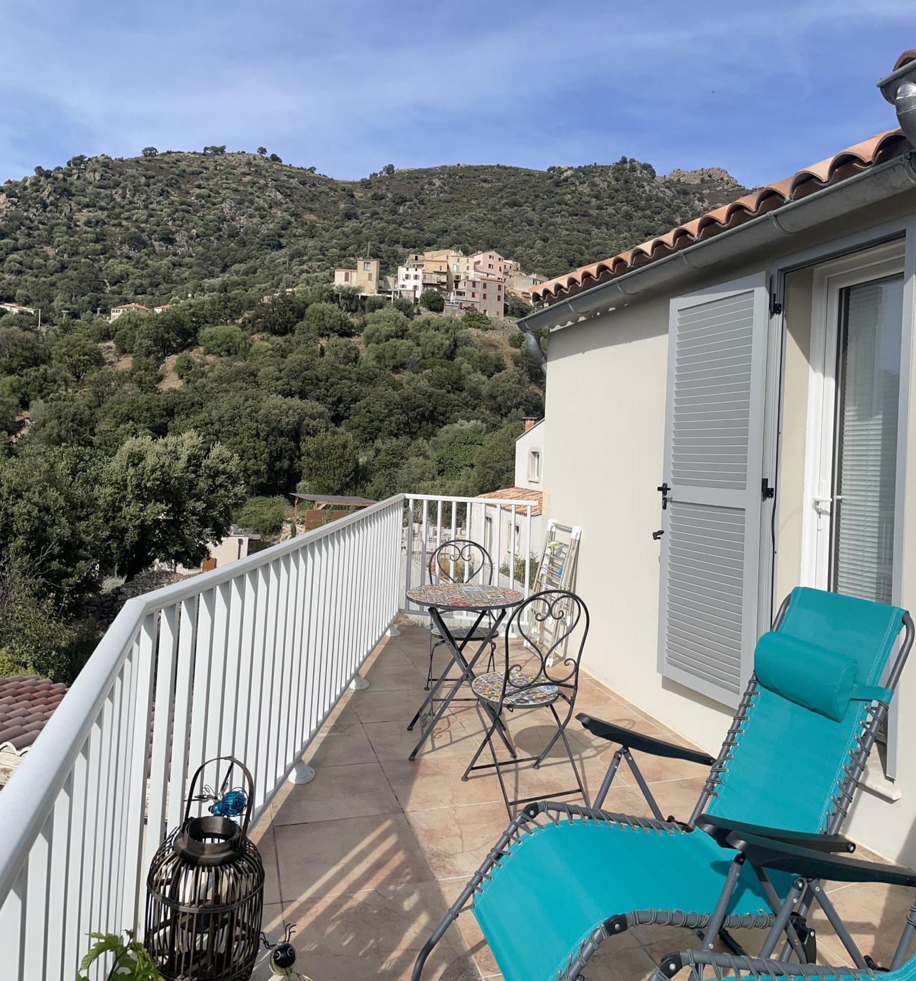 Casa Basgiu, Chambres Avec Balcon Et Table D'Hotes Zilia Luaran gambar